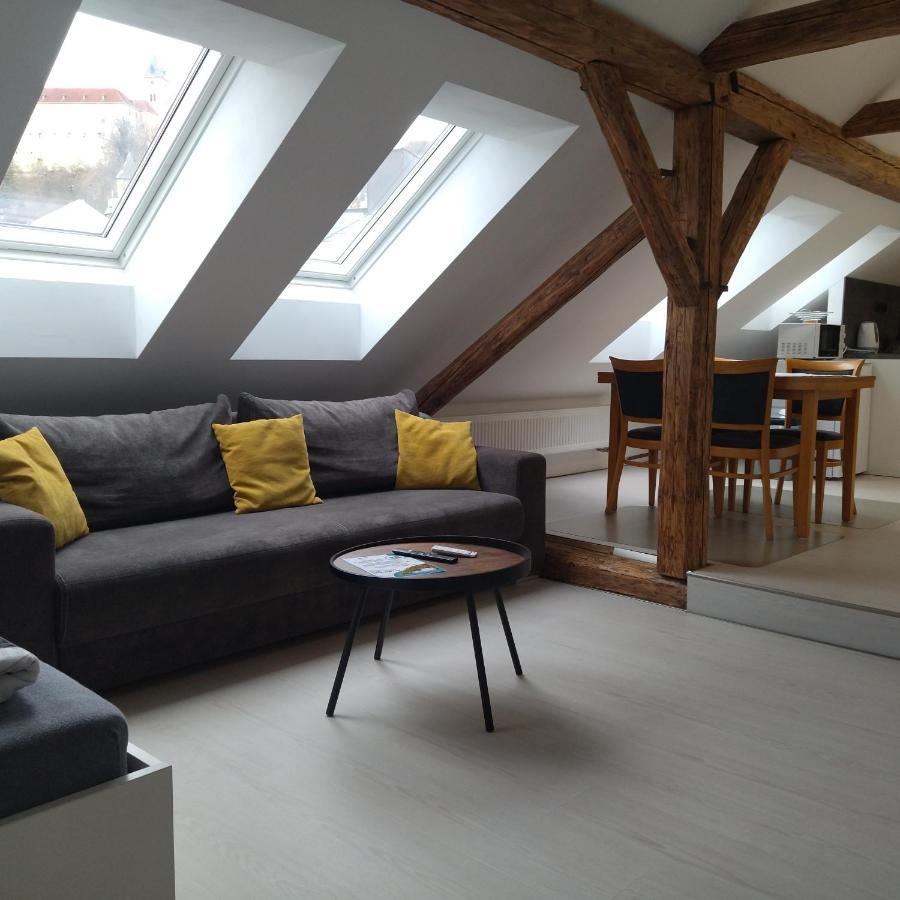 Apartmany S Vyhledem Na Zamek วิมแปร์ค ภายนอก รูปภาพ