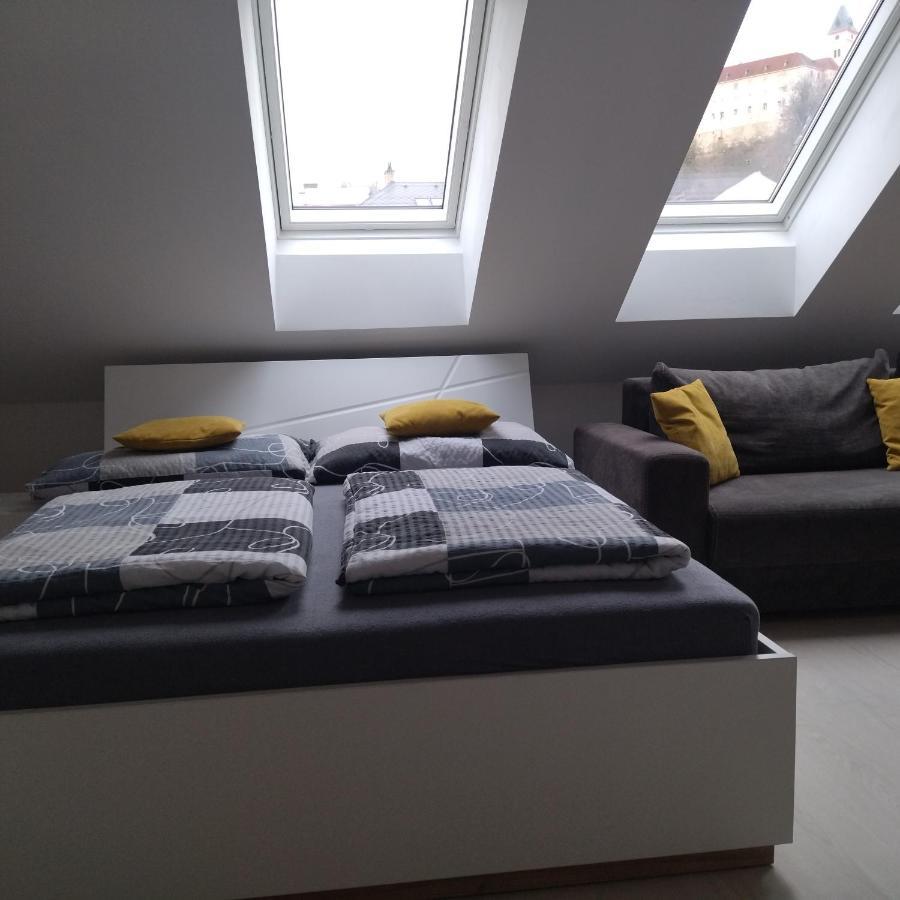 Apartmany S Vyhledem Na Zamek วิมแปร์ค ภายนอก รูปภาพ